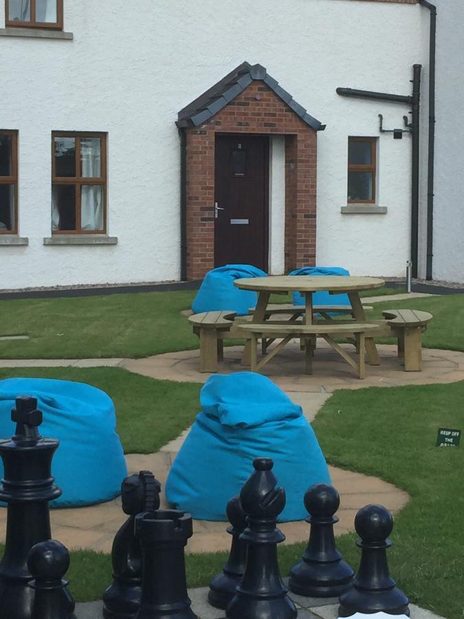 Ulster Cottages Бушмилс Екстериор снимка